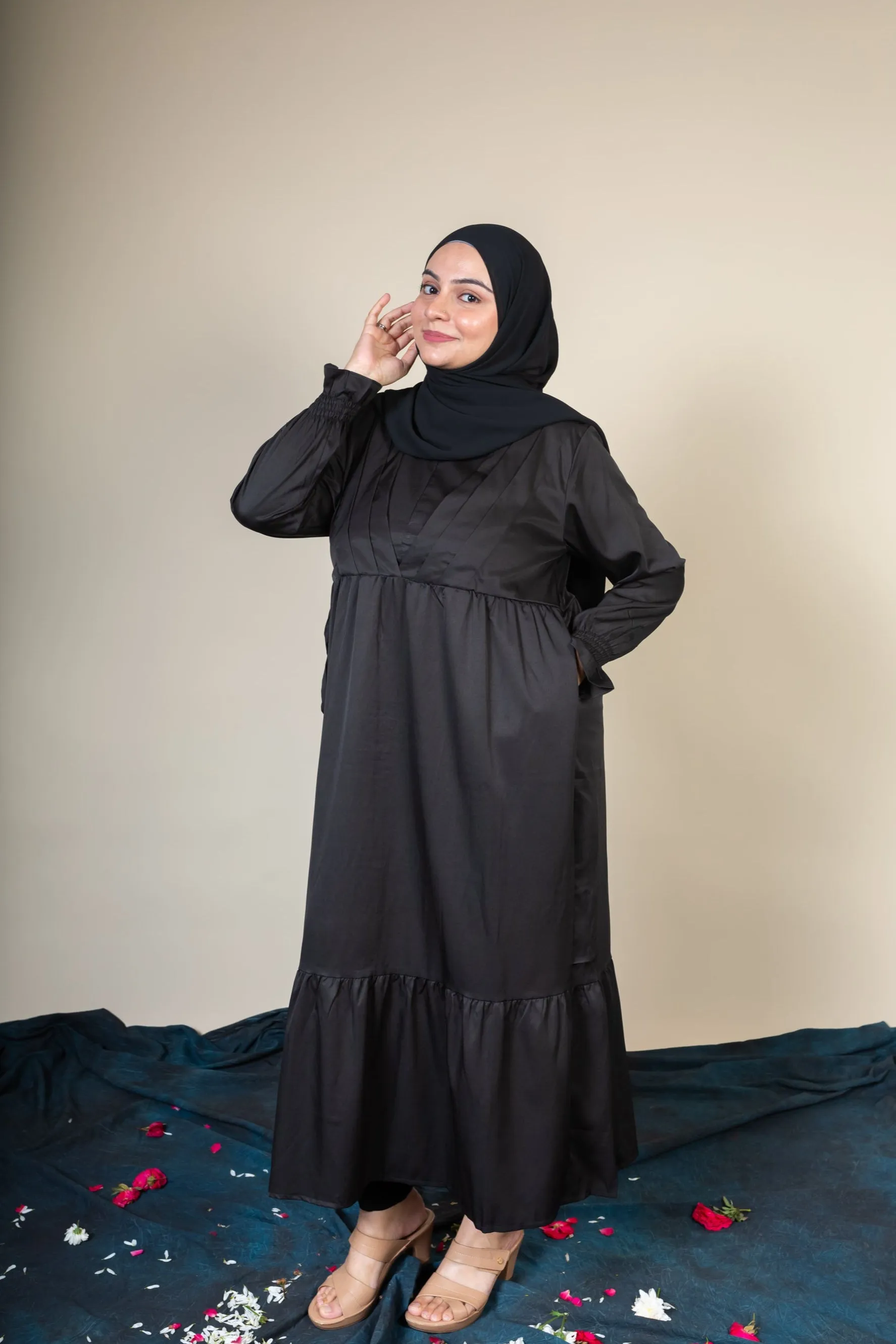 ELMIRA MAXI DRESS - BLACK